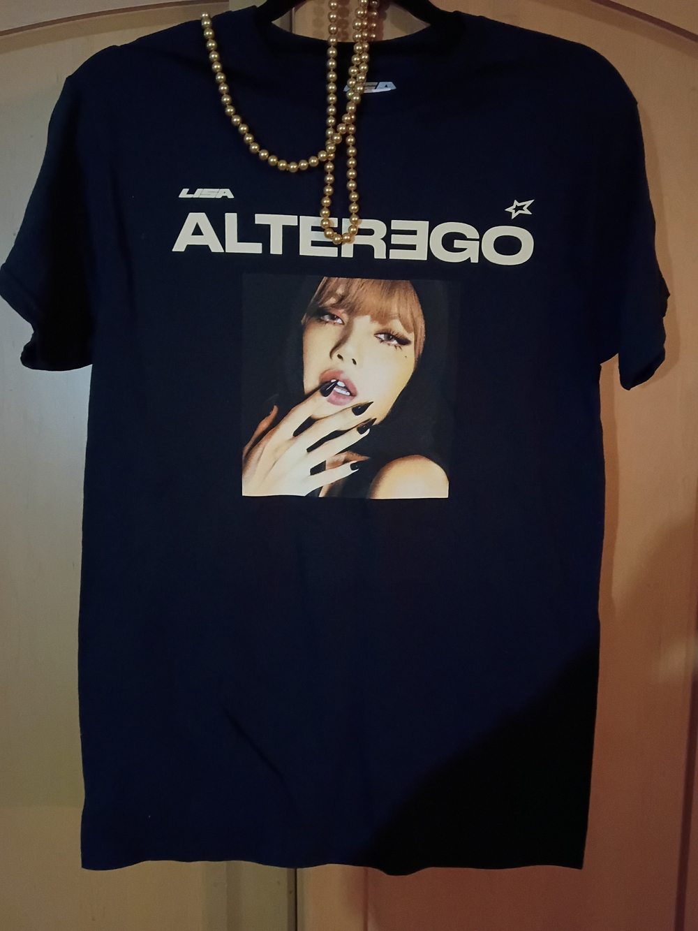 LISA ALTEREGO Black Graphic Tee NWT